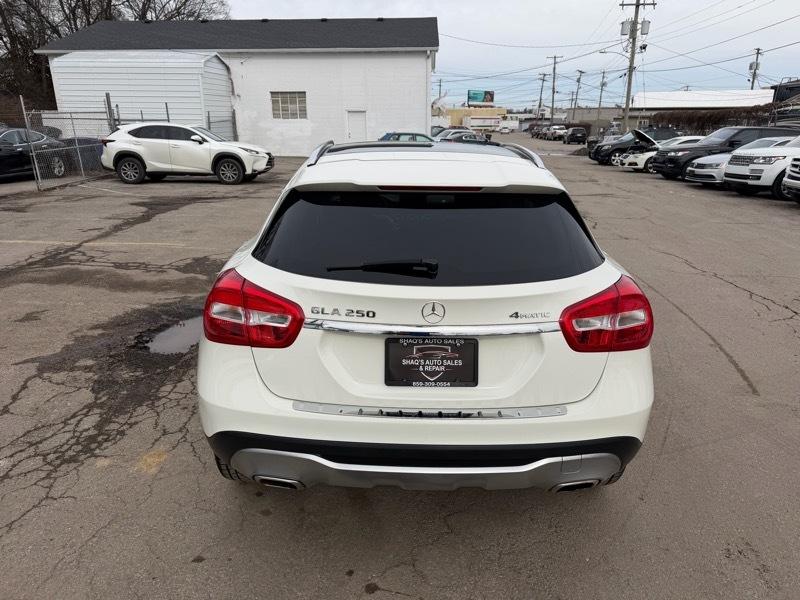 Mercedes-Benz GLA-Class GLA250 4MATIC 2018