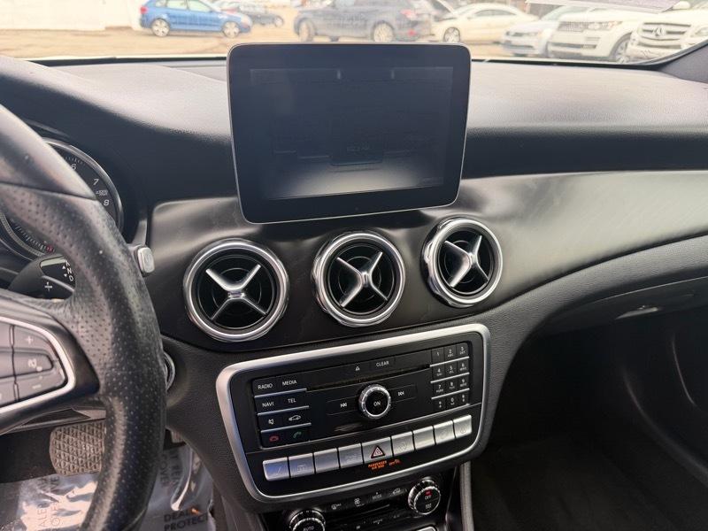 Mercedes-Benz GLA-Class GLA250 4MATIC 2018