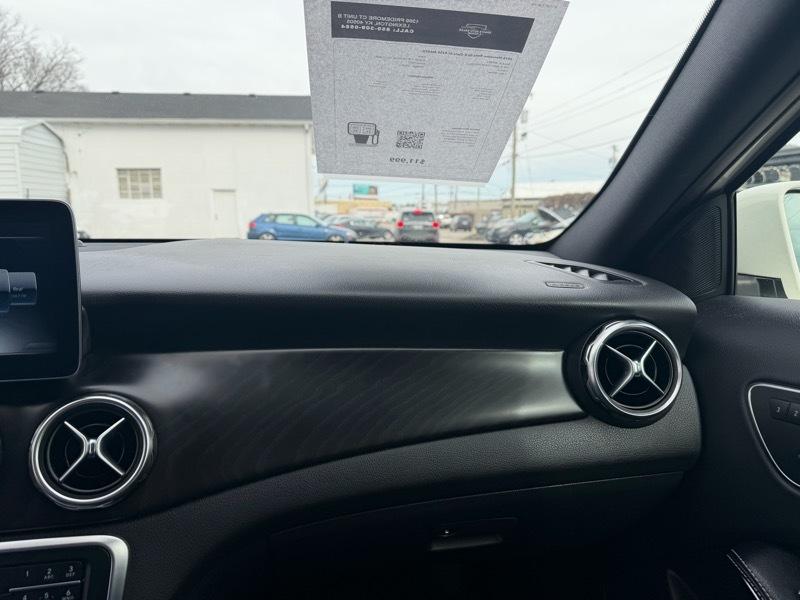 Mercedes-Benz GLA-Class GLA250 4MATIC 2018