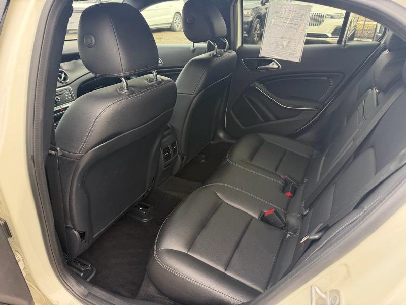 Mercedes-Benz GLA-Class GLA250 4MATIC 2018