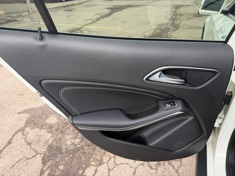 Mercedes-Benz GLA-Class GLA250 4MATIC 2018