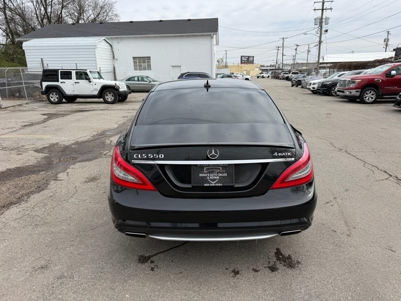 Mercedes-Benz CLS-Class CLS550 4MATIC 2012