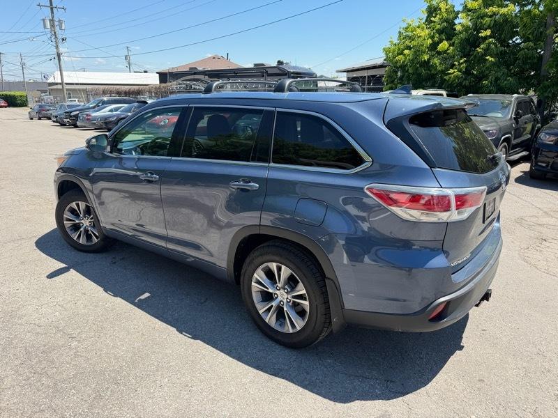 Toyota Highlander XLE AWD V6 2015