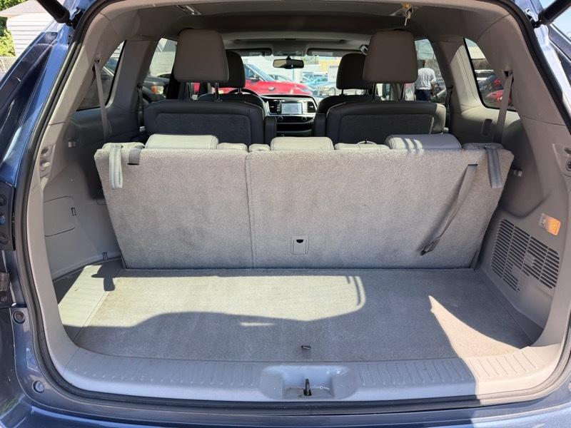 Toyota Highlander XLE AWD V6 2015