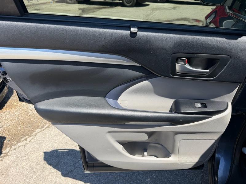 Toyota Highlander XLE AWD V6 2015