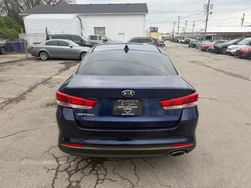 Kia Optima LX 2017