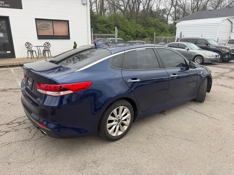 Kia Optima LX 2017