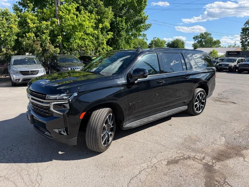Chevrolet Suburban RST 4WD 2021