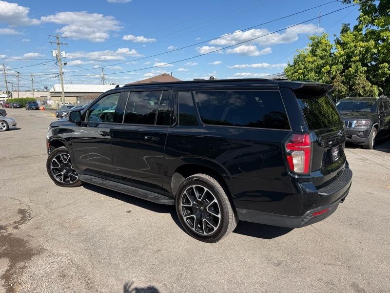 Chevrolet Suburban RST 4WD 2021