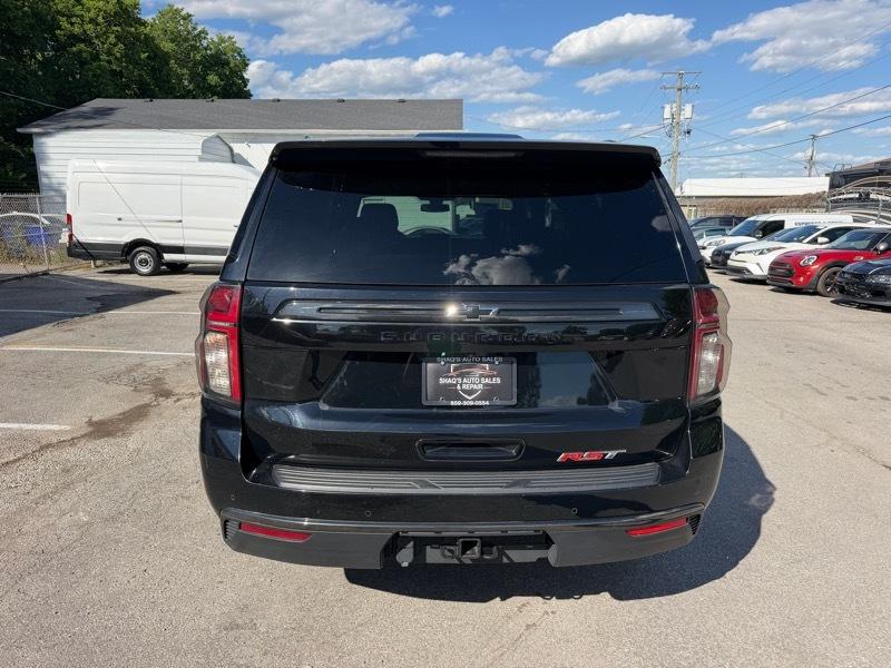 Chevrolet Suburban RST 4WD 2021