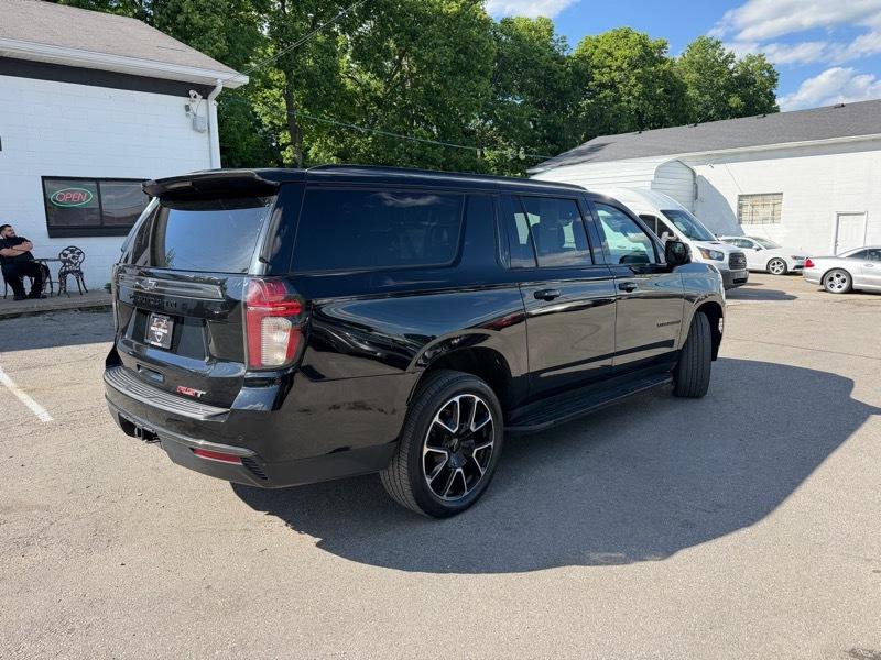 Chevrolet Suburban RST 4WD 2021