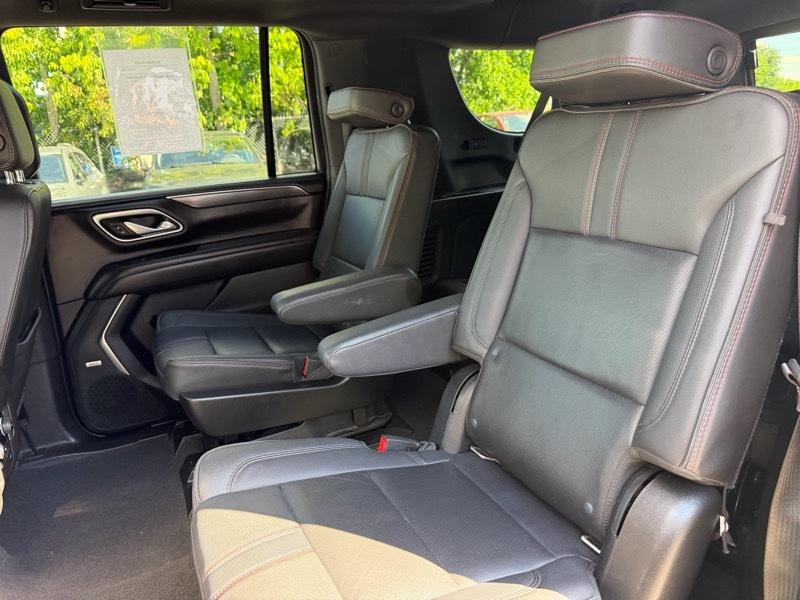 Chevrolet Suburban RST 4WD 2021