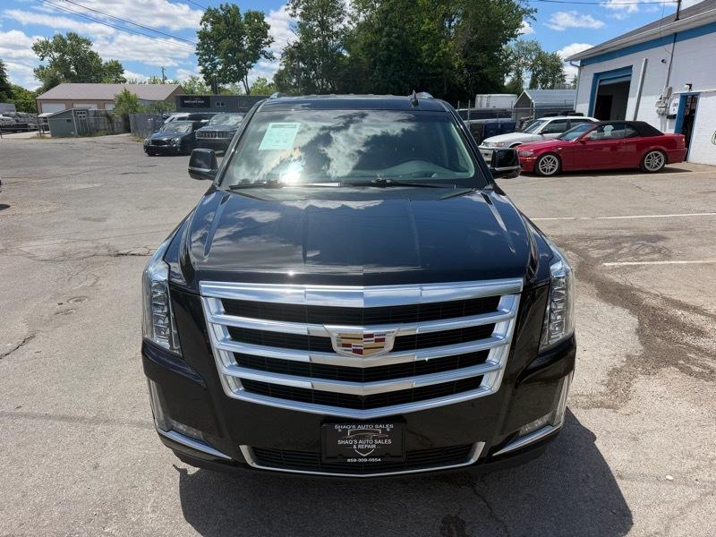 Cadillac Escalade Luxury 4WD 2015