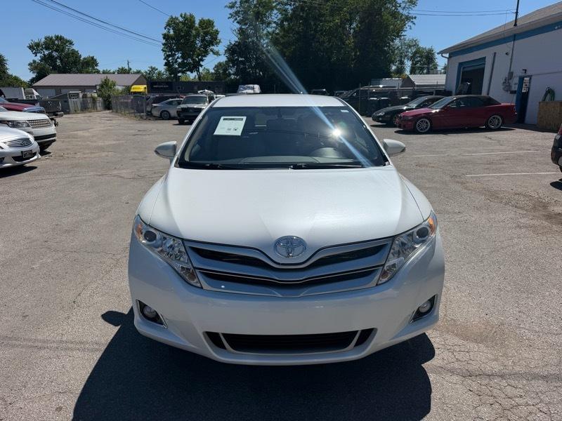 Toyota Venza LE I4 FWD 2013