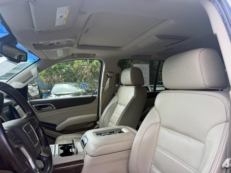 GMC Yukon Denali 4WD 2018