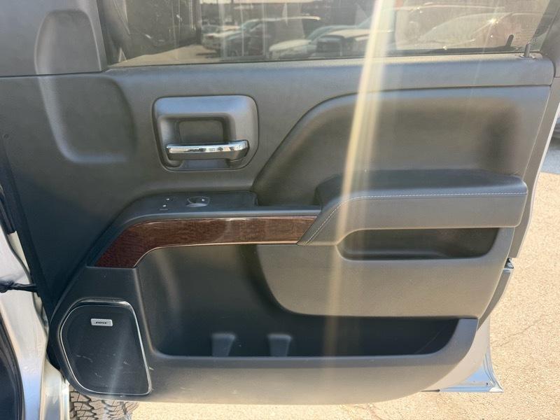 GMC Sierra 1500 SLT Crew Cab Long Box 4WD 2017