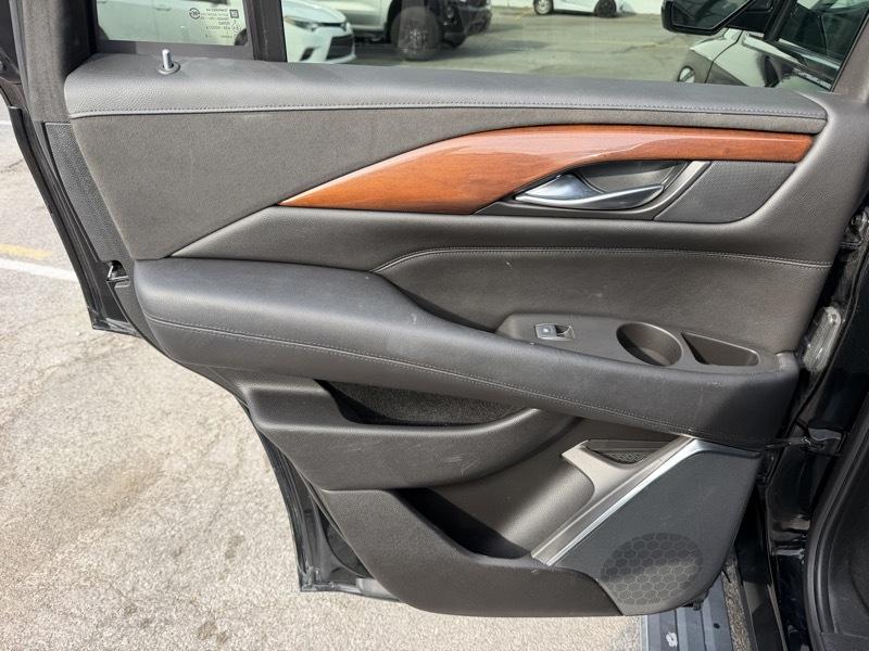 Cadillac Escalade Premium 4WD 2015