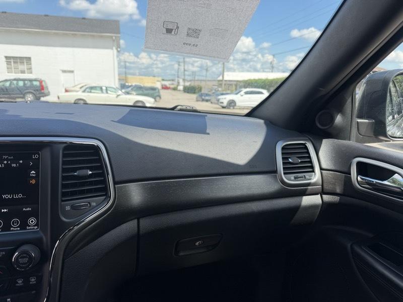 Jeep Grand Cherokee Laredo 4WD 2018