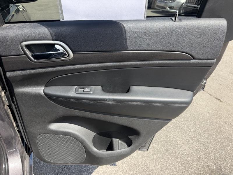 Jeep Grand Cherokee Laredo 4WD 2018
