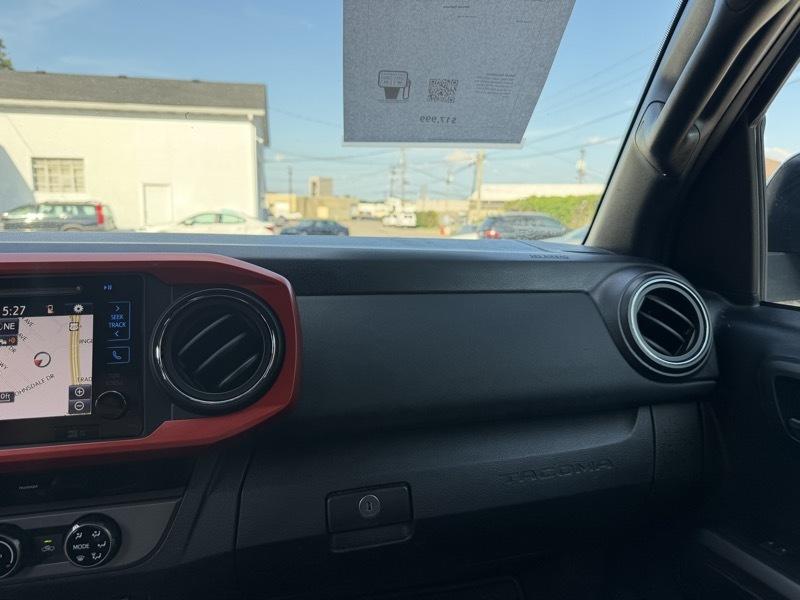 Toyota Tacoma SR5 Access Cab V6 6AT 4WD 2016