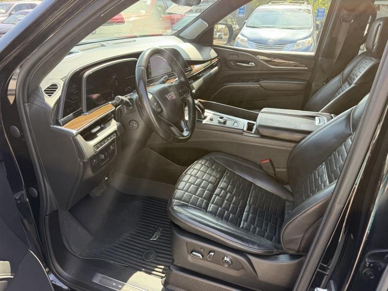 Cadillac Escalade ESV Premium Luxury Platinum AWD 2022