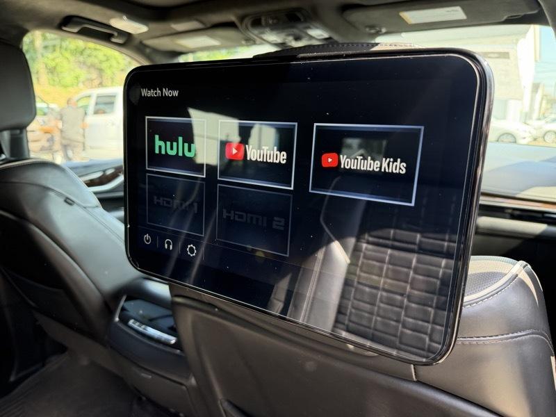 Cadillac Escalade ESV Premium Luxury Platinum AWD 2022