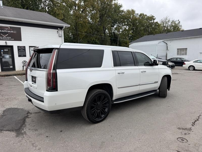 Cadillac Escalade ESV Luxury 4WD 2018