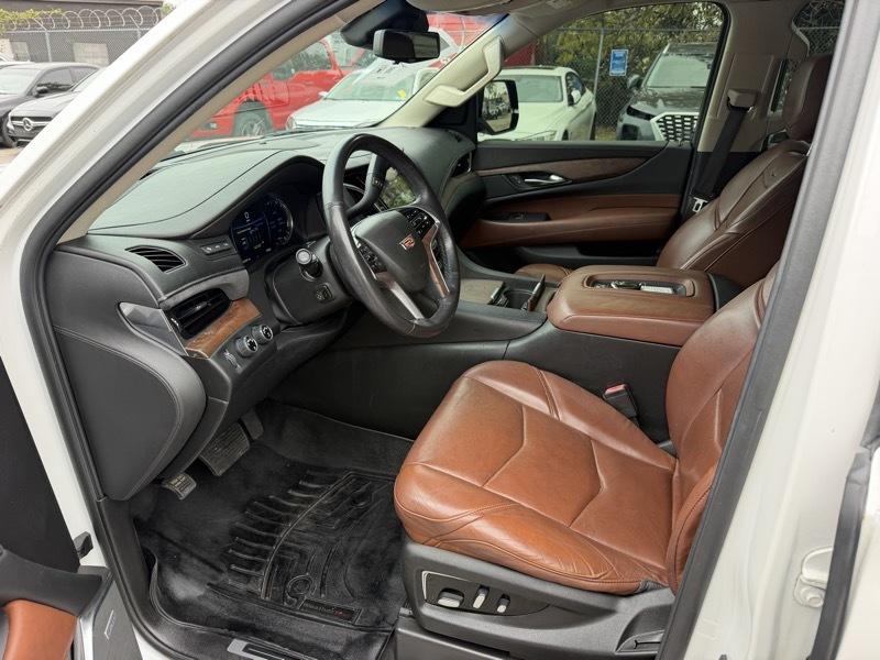 Cadillac Escalade ESV Luxury 4WD 2018