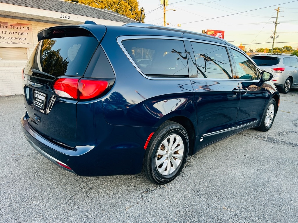 Chrysler Pacifica  2019
