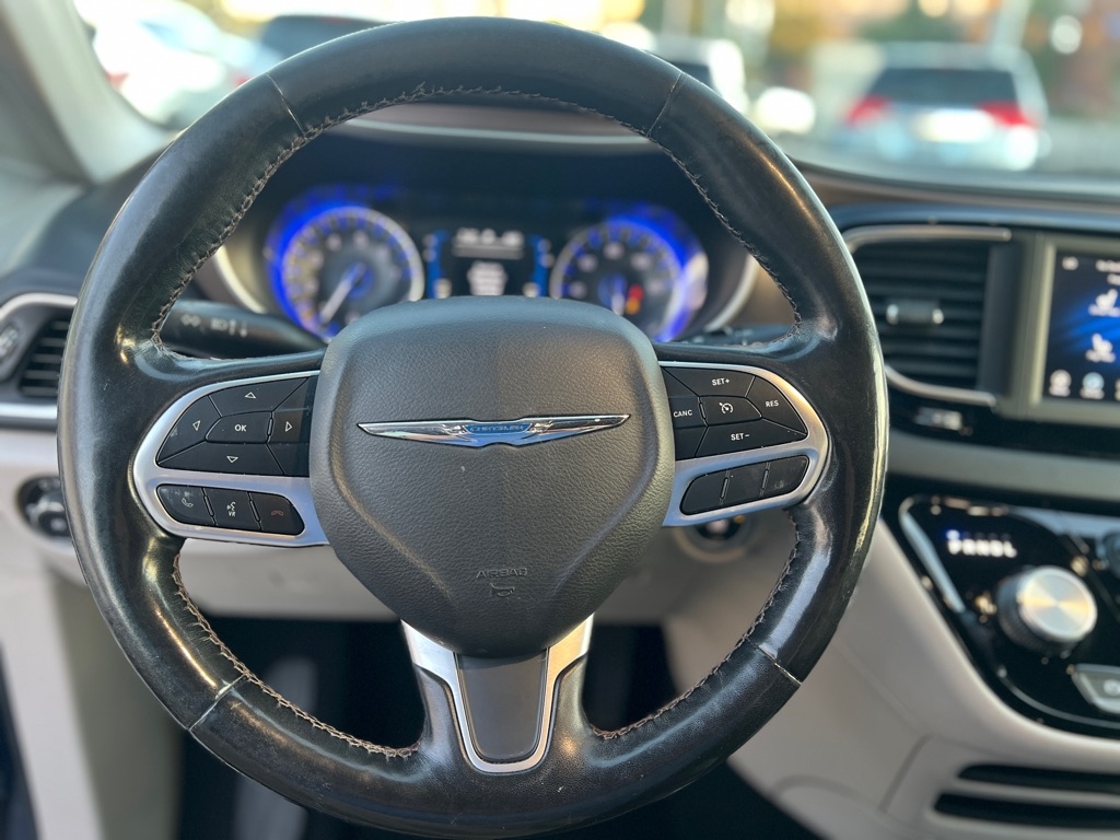 Chrysler Pacifica  2019