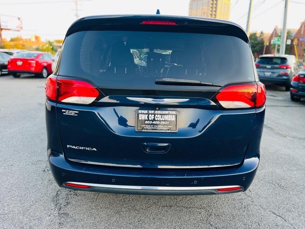 Chrysler Pacifica  2019