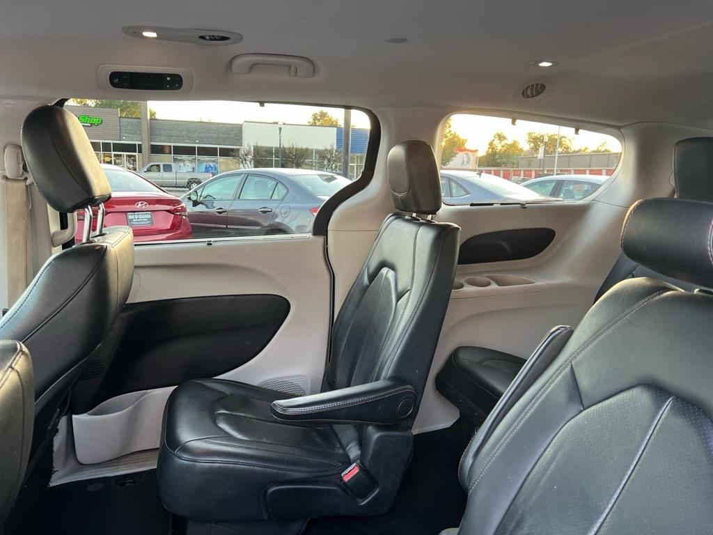 Chrysler Pacifica  2019