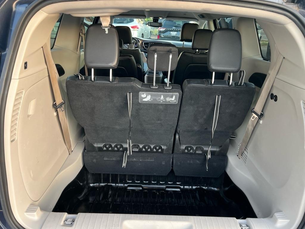 Chrysler Pacifica  2019
