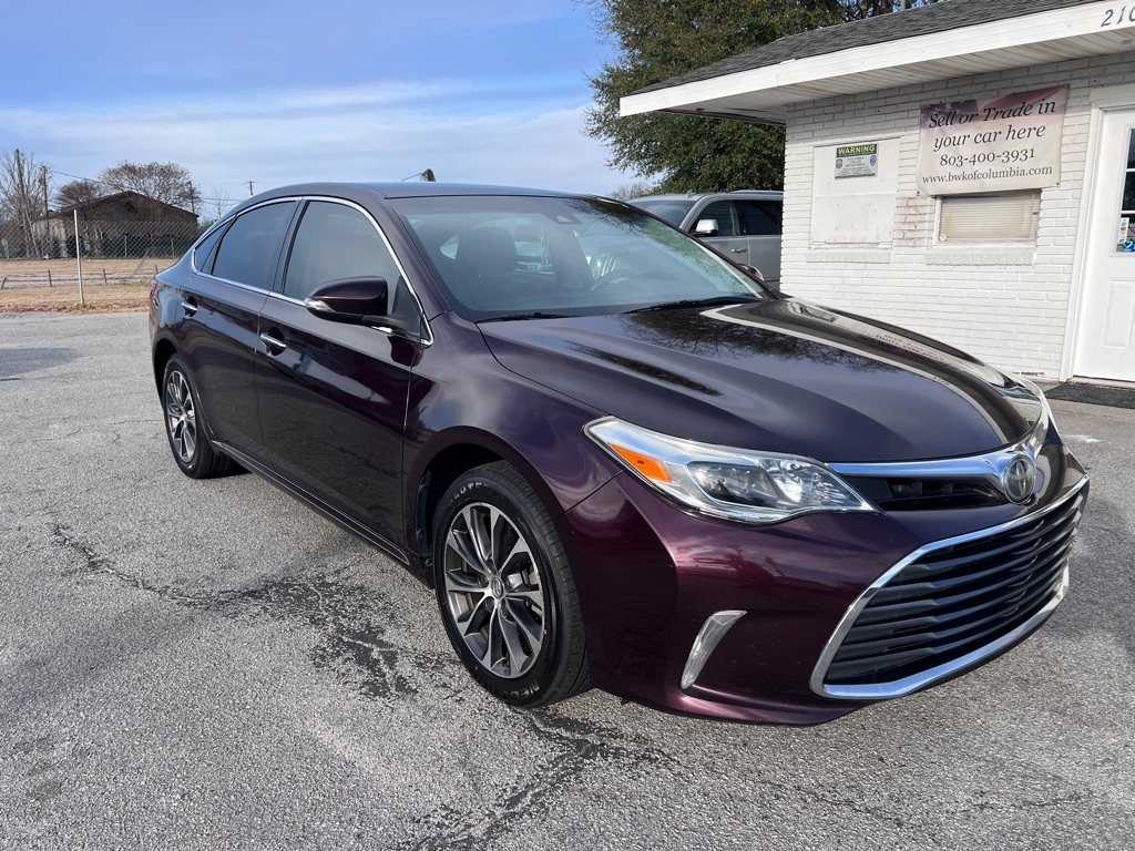 Toyota Avalon  2018