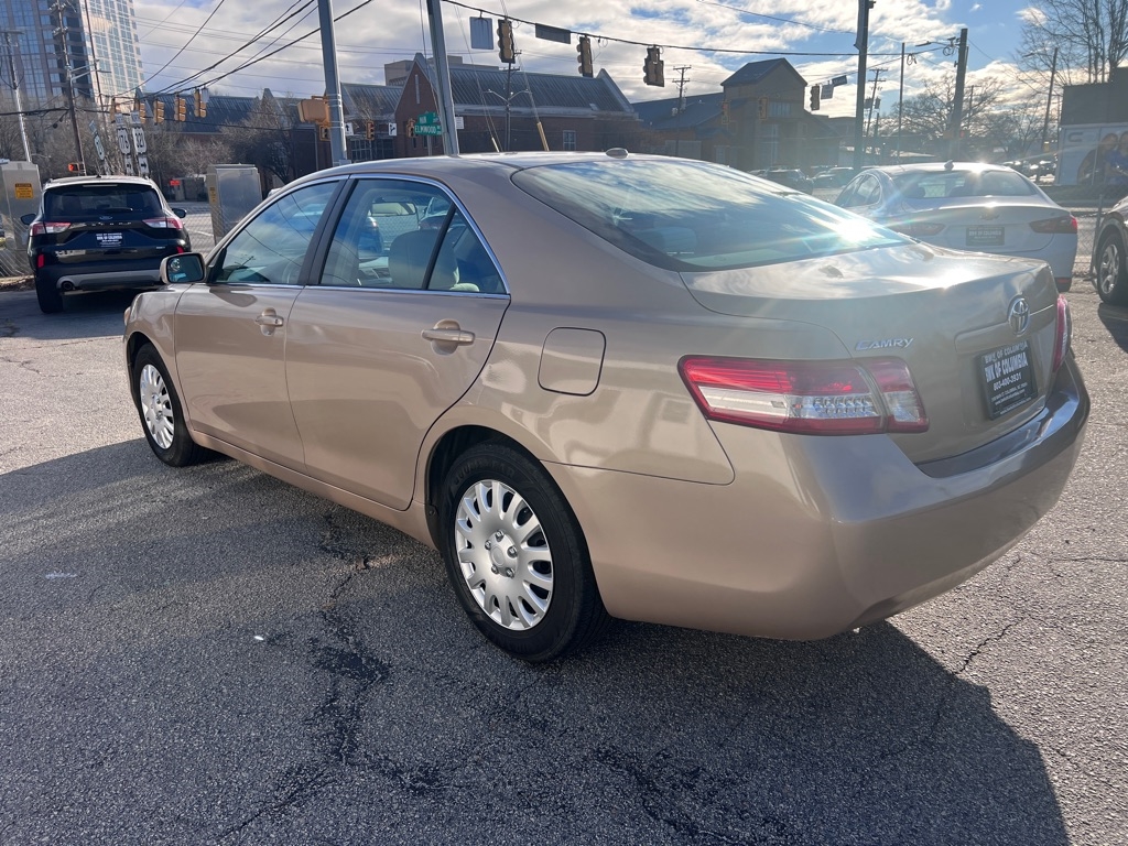 Toyota Camry  2011