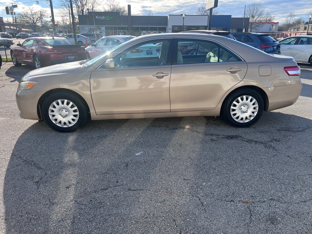 Toyota Camry  2011