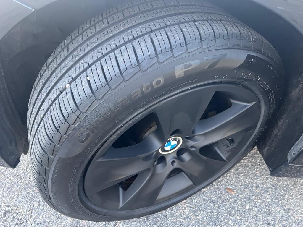 BMW 3-Series  2018