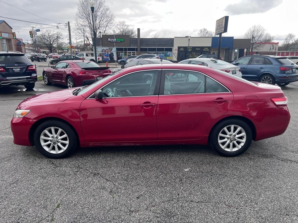 Toyota Camry  2011