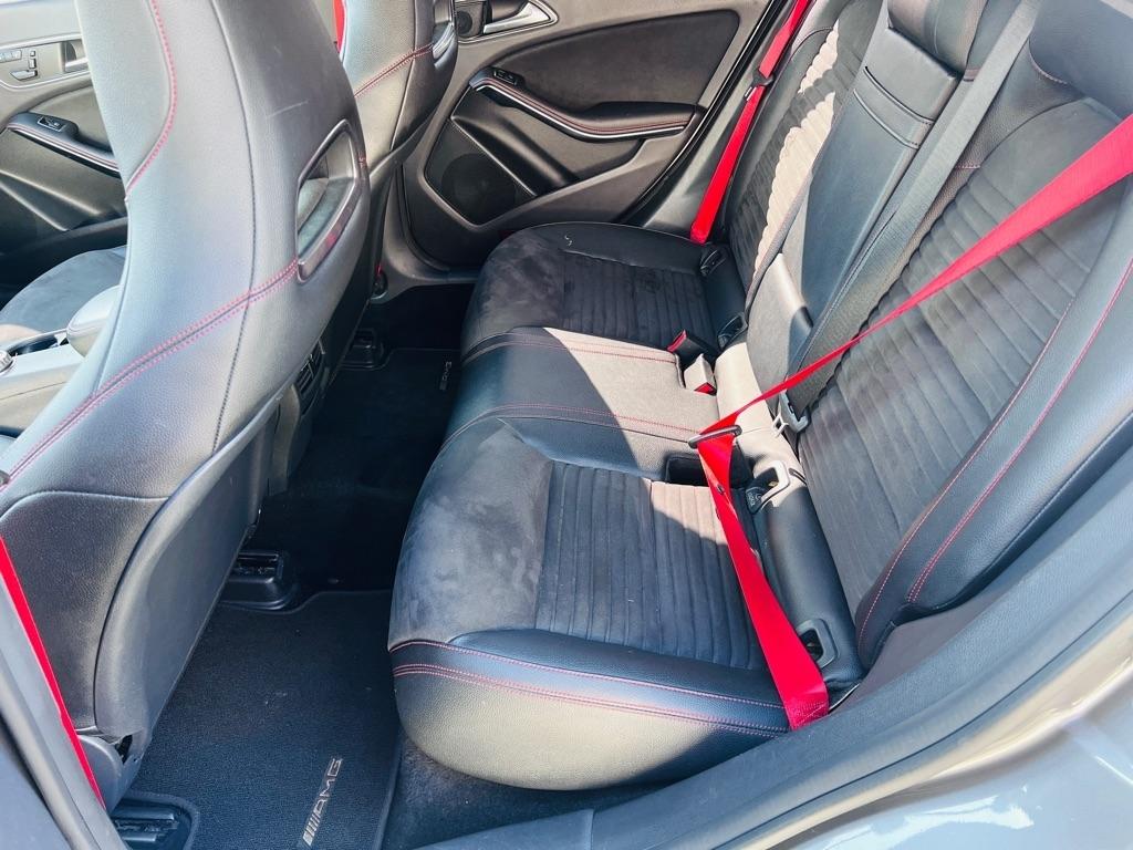 Mercedes-Benz CLA-Class  2015