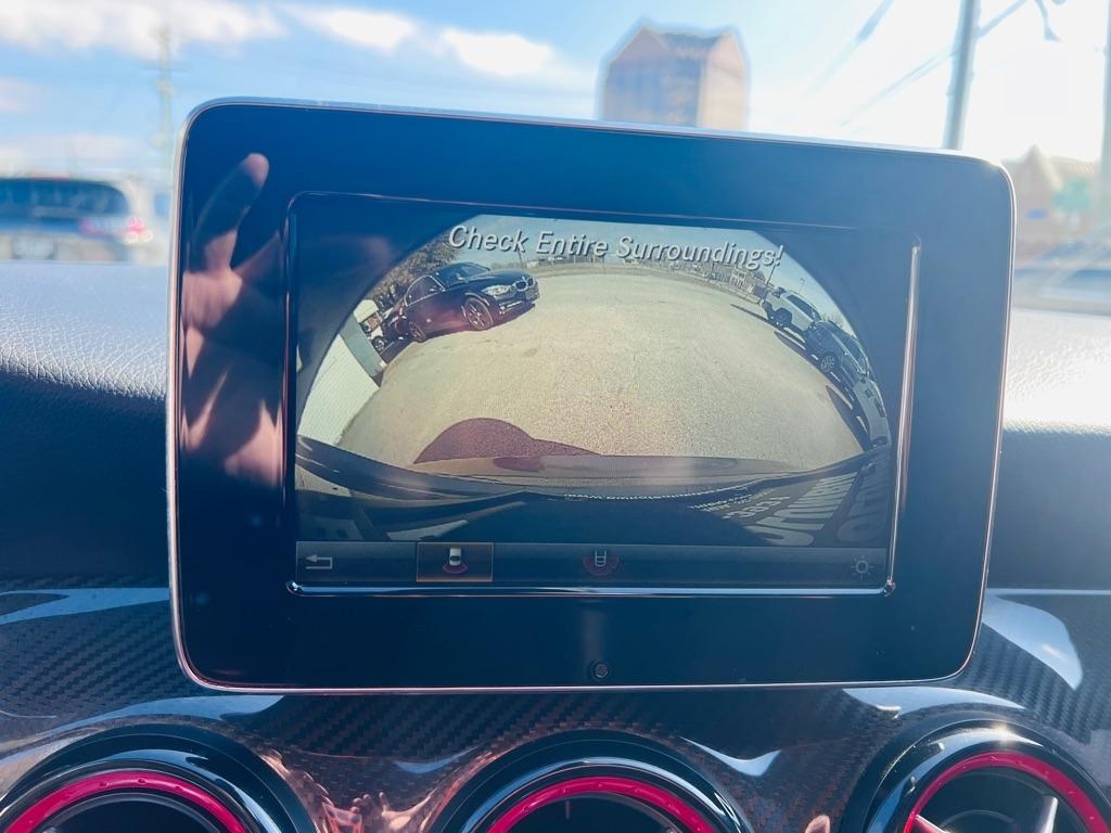 Mercedes-Benz CLA-Class  2015