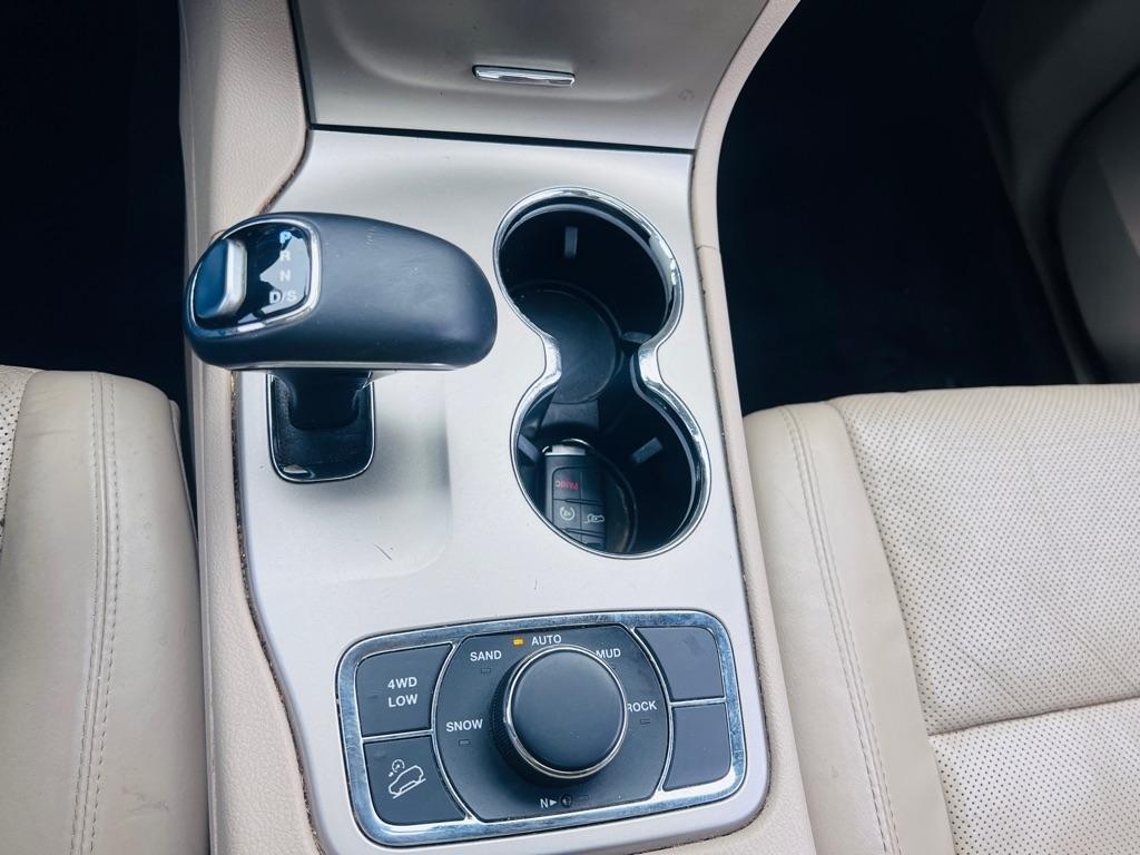 Jeep Grand Cherokee  2015