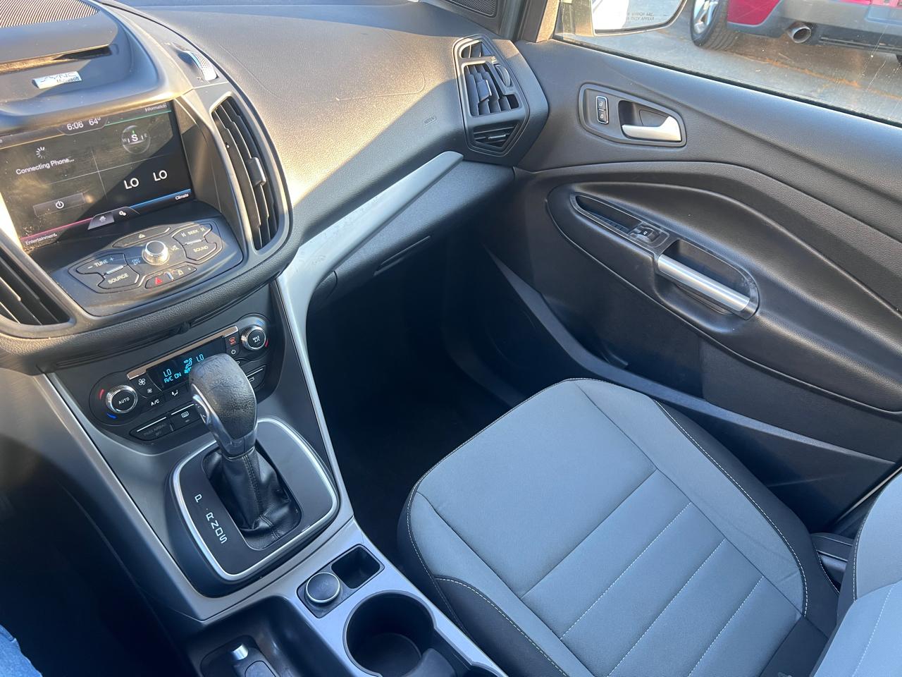 Ford Escape FWD 4dr SE 2013