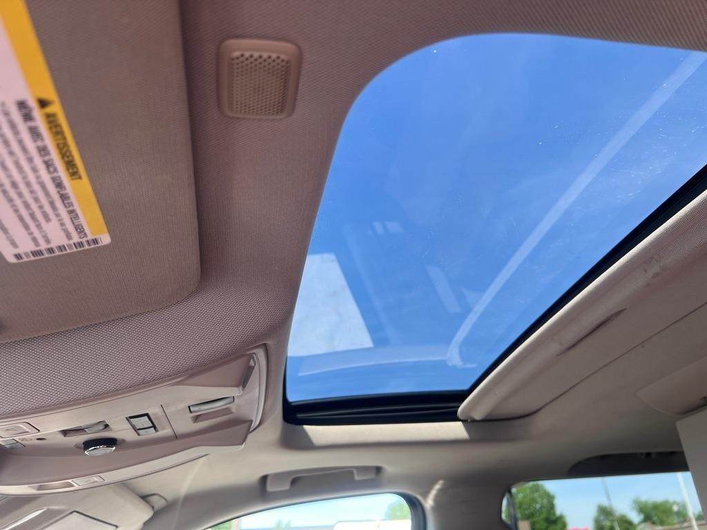 Chevrolet Tahoe  2015