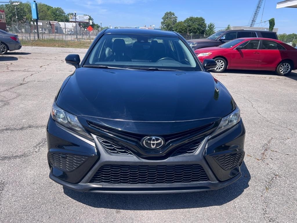 Toyota Camry  2022