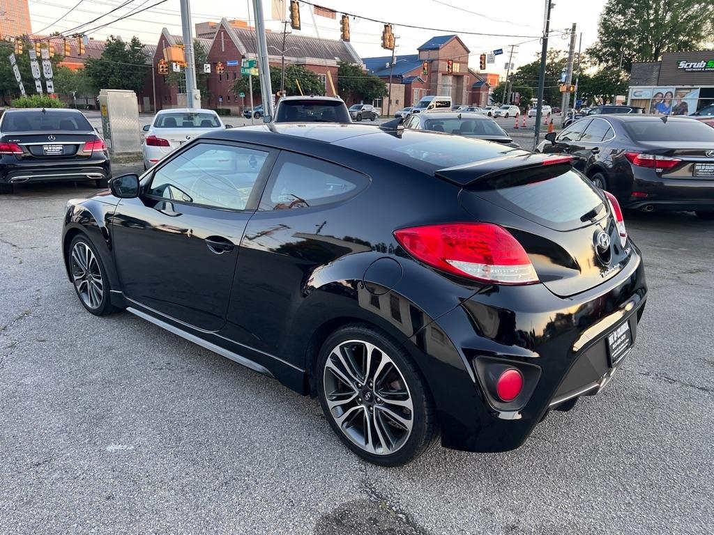 Hyundai Veloster  2016