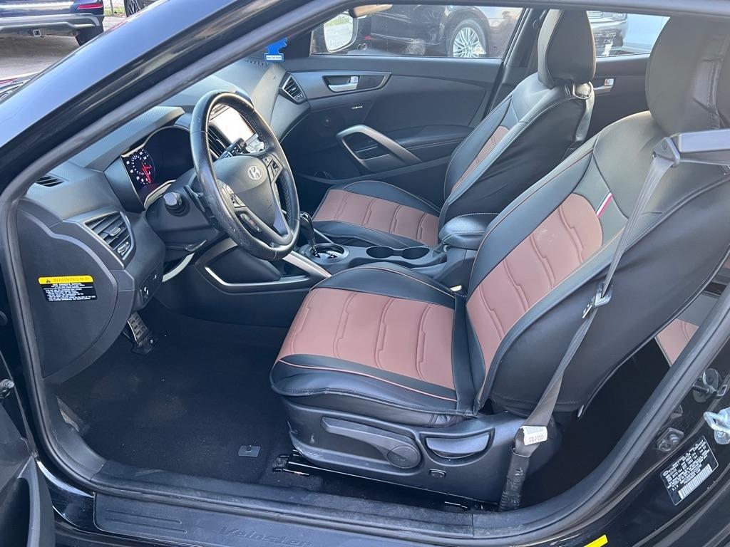 Hyundai Veloster  2016