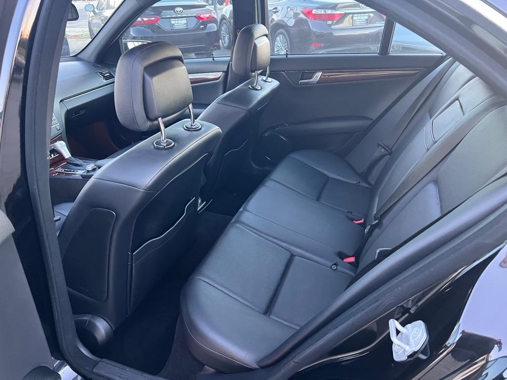 Mercedes-Benz C-Class  2011