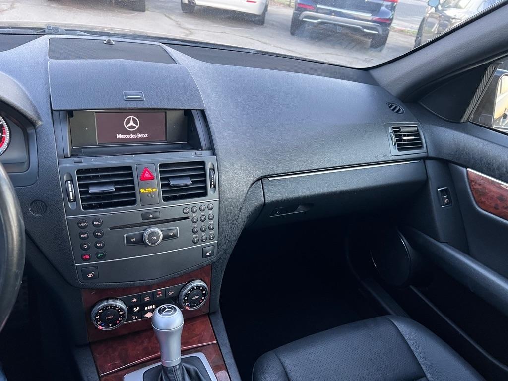Mercedes-Benz C-Class  2011