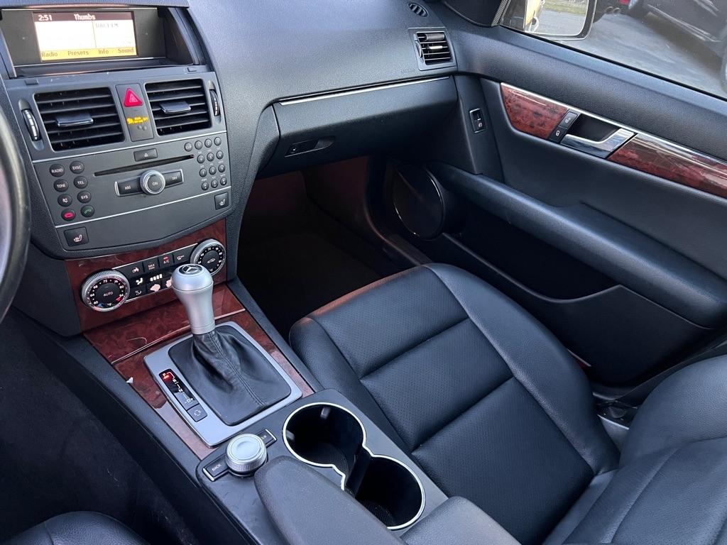 Mercedes-Benz C-Class  2011