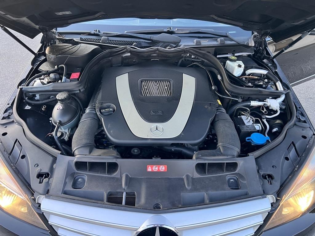 Mercedes-Benz C-Class  2011